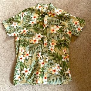 J.Crew button down shirt sleeve